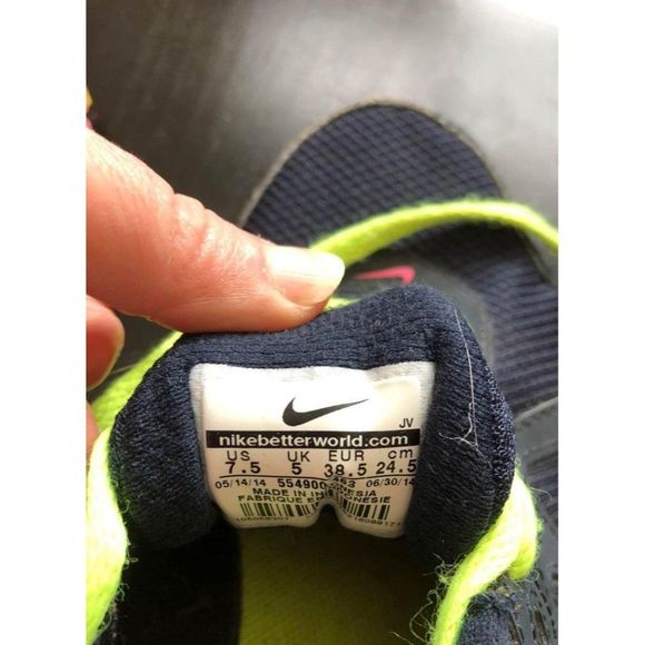 Sold Nike revolution 2 women’s size 7.5 - Picture 4 of 5